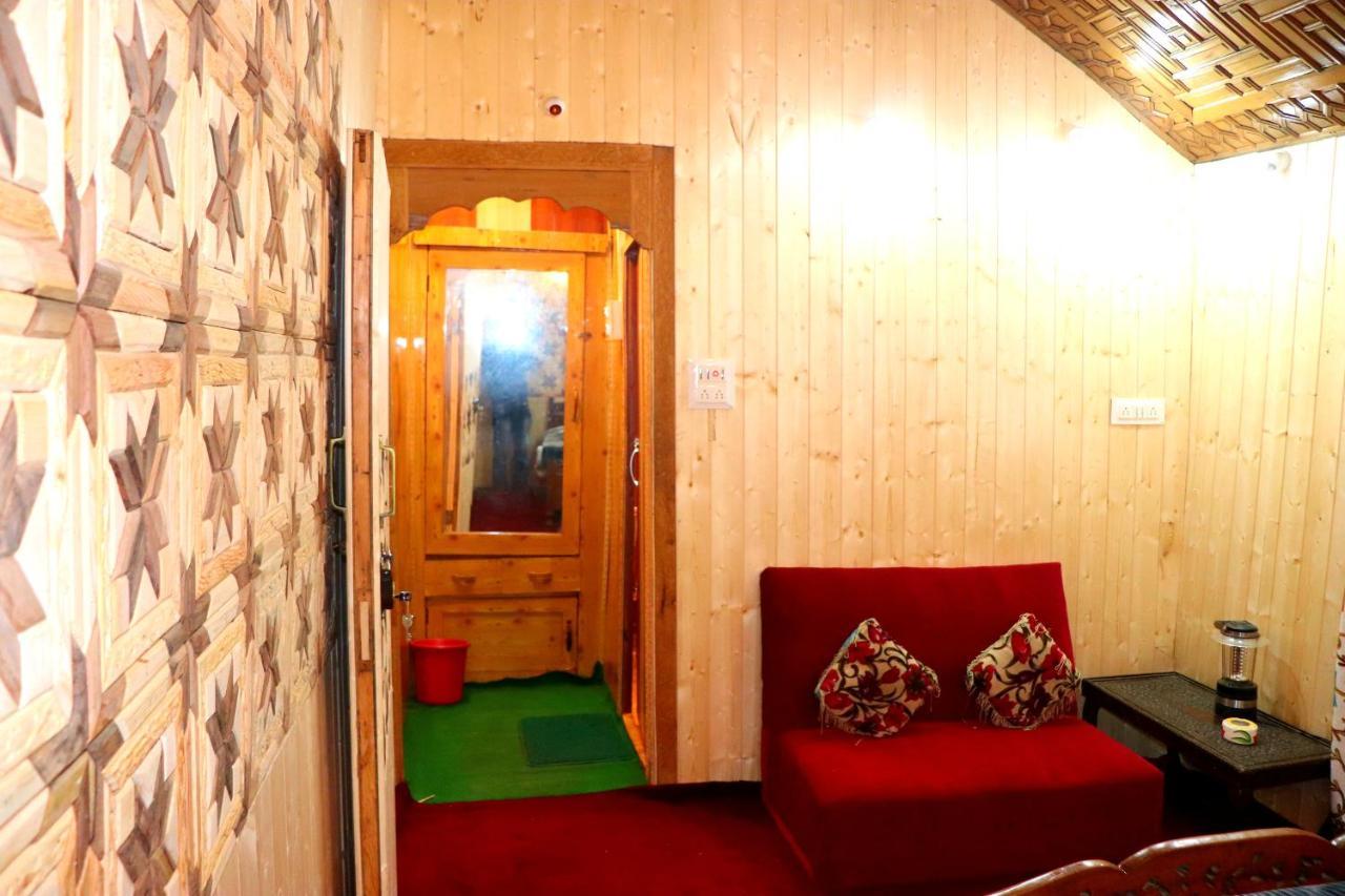 House Boat New Pala Palace Srīnagar 외부 사진