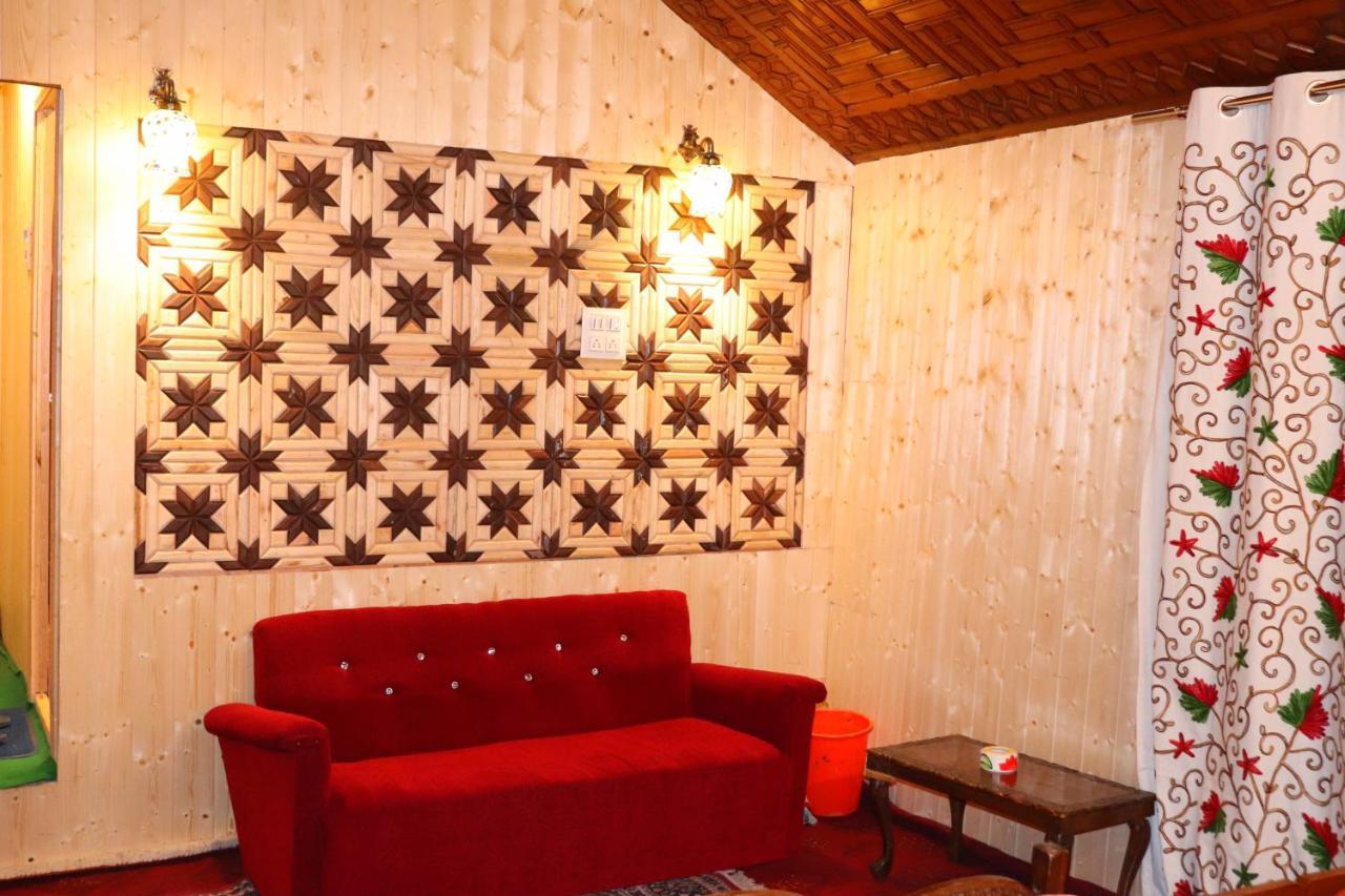 House Boat New Pala Palace Srīnagar 외부 사진